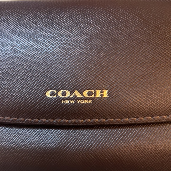 Coach Brown Slim Wallet Gently Used Perfect Condition Like New - Picture 2 of 9